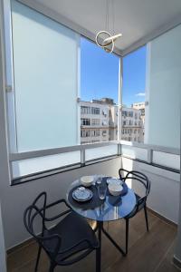 Copacabana Vibes - 3min praia & metrô - Check-in 24hr - Home Office 400mb