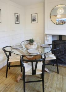 Central Stratford House With 2 Free Parking Spaces