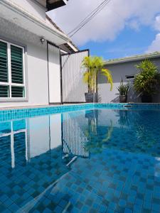 Homestay with pool kuantan