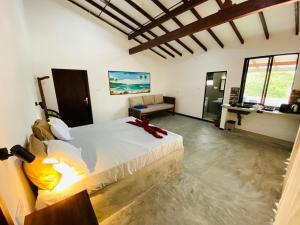 Hikkaduwa City Penthouse