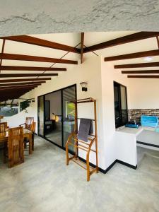 Hikkaduwa City Penthouse