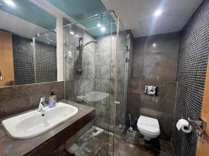 2bd direct on the pool in Scarab El Gouna