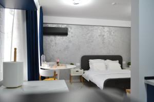 Studio în Centru, Cinema Smart TV 165cm cu Netflix - Hbo