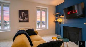 LE 21 - Suite LUXE - JACUZZI Privatif & Vue Rhône