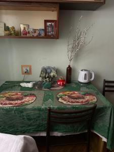 Очень уютная, тихая, єко комната с видом на сад