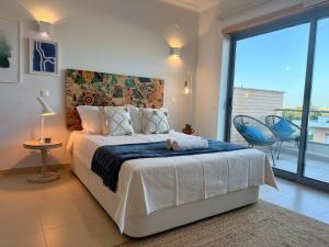 Beautiful House in Albufeira T2 Pool and Garage