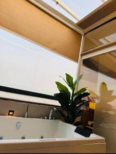 Berlin Penthouse with Jacuzzi by Staymoodyy