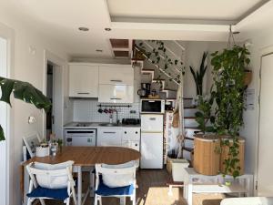 Urlada tatlı, huzurlu, bahceli bir ev