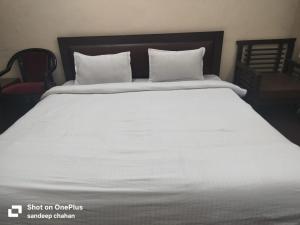 Saalak Lite Social Palace ukhimath