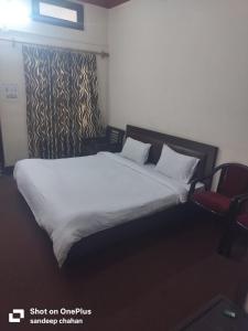 Saalak Lite Social Palace ukhimath