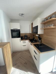 Bright apartment with terrace near Schönbrunn