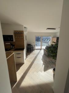 Bright apartment with terrace near Schönbrunn