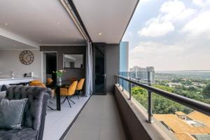 Sandton Stylish Stay - 2 Bed 2 Bath