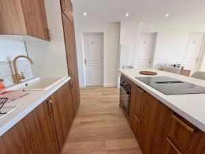 Nice Ouest Chambres Privees Modernes TV Wifi Bureau en colocation