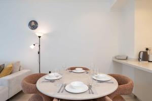 PVH - Mayas Geneva - Pool View 1BR Plus Maids Room - Near Community Park