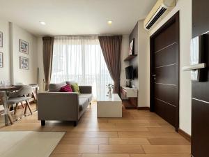 Luxury condo near Old City on Changklan road 820