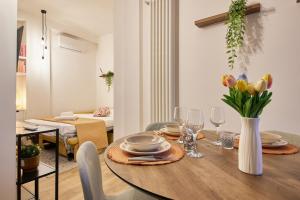 Apartment with balcony - San Siro