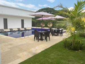 Casa Blanca Confort Melgar