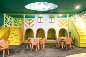 Beautiful brand new studio in the heart of Playa