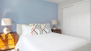 Landing Incredible 2BD Clubhouse Gym