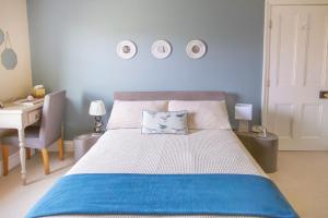 Balcarres, Rodborough Avenue