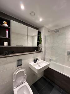 Lux Deansgate multi story apartment