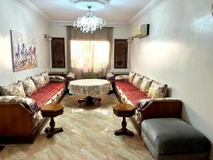 Lovely 2 BR Sweet Atlas City Center And Quiet 10 min From Beach