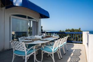 Santorini at Beachfront Apartments in Shakas Rock