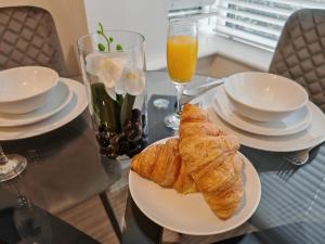 Prince George House - Spacious 2 Bed Home from Home near Hospital in Derby