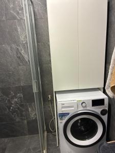 Apartment near MrBricolage