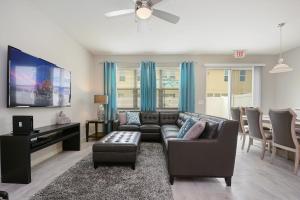 Four Bedrooms Townhome 5108K