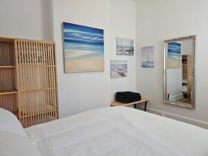 North Adelaide Cottage, perfect for fringe festival gather round