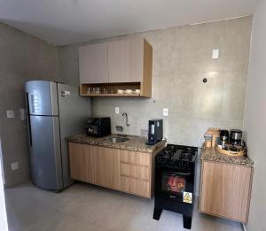 APARTAMENTO 3 QUARTOS COM PISCINA e GARAGEM - CRISTO REI