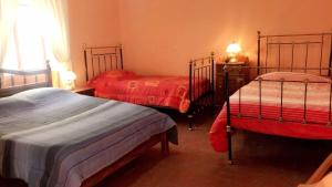 Room with bathroom and private kitchen, Garage