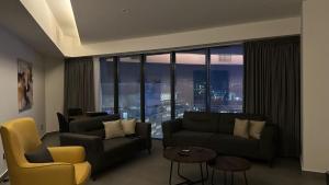 Rasheds apartments at DAMAC Tower