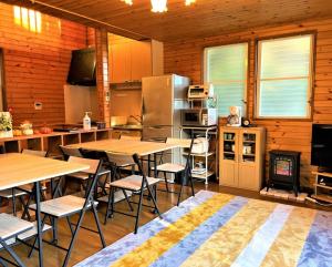 静かな森に佇むパンプキンハウスはAWA Resortのグループ施設 小さな可愛い別荘