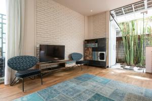 Villa contemporaine 3 ch av piscine proche plage