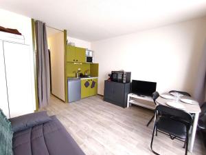Studio 4 Pers Sud Aragnouet Balcon Ski - FR-1-457-399