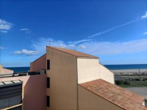 Appartement vue mer à deux pas de la plage - FR-1-619-145