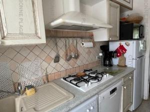 Maison familiale avec terrasse et jardin à Saint Pierre la Mer - FR-1-619-135