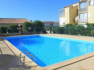 Maisonnette avec Climatisation et Terrasse à 900m de la Plage - FR-1-619-142