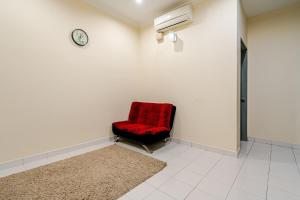 Cozy 4BR House with Balcony in Shah Alam