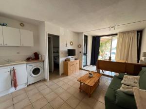 Appartement 4 pers avec Terrasse et Parking à Narbonne - FR-1-619-153