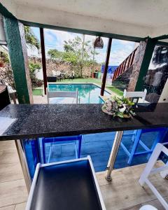 Encantadora Villa con vista al mar