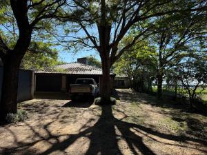 Alquiler casa frente al rio, 4 habitaciones en suite, Ituzaingó Corrientes