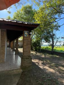 Alquiler casa frente al rio, 4 habitaciones en suite, Ituzaingó Corrientes