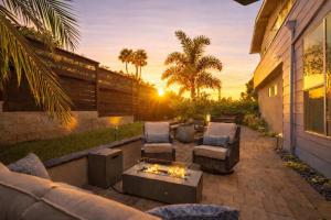 Walk to Beach Luxury Home Walk to Restaurants villa