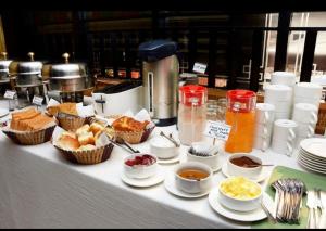 Evara Hotel & Apartment