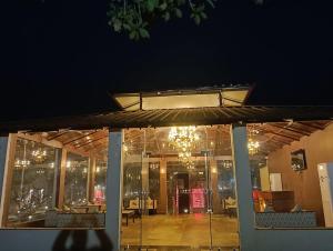 Citrus Prime Bandhavgarh Resort & Cottages