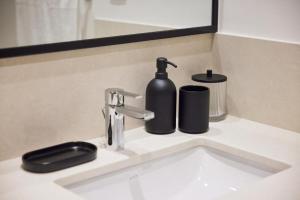 Cozy 1BR Burj Crown Downtown